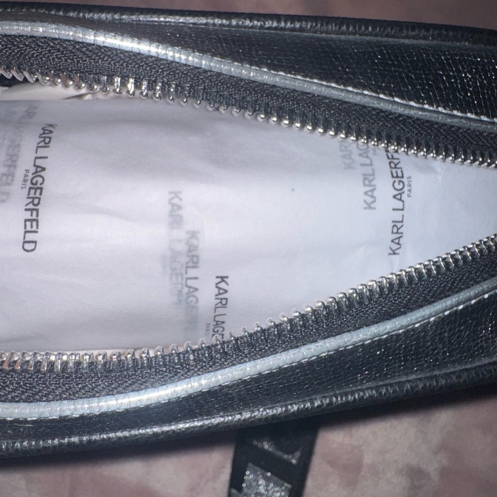 Karl Lagerfeld Black Crossbody Bag NWT - Picture 3 of 5